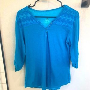 Womens KUHL top